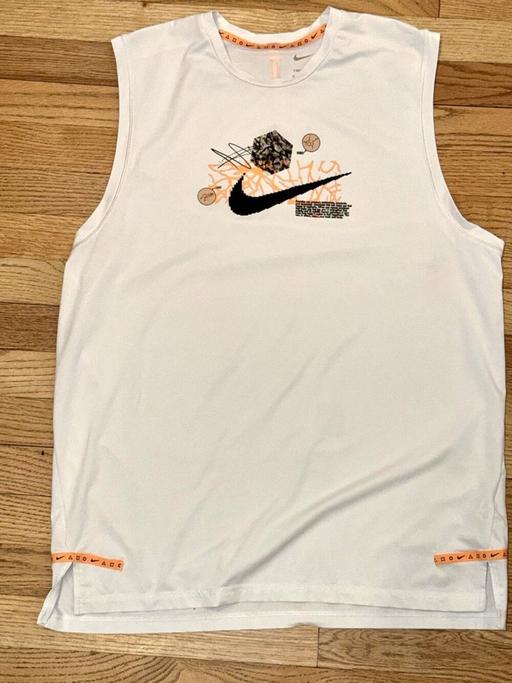 Nike Dri-FIT White Orange Graphic Sleeveless Tee Men's M